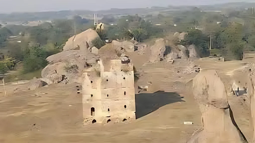 नवरत्नगढ़ किला