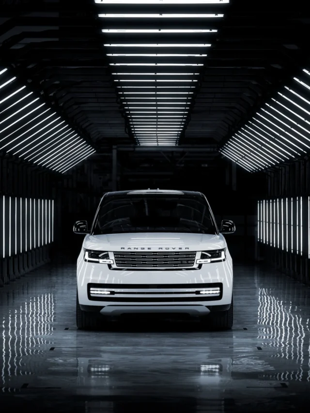 भारत की पहली Range Rover बनकर हुई तैयार, जाने फीचर्स और कीमत