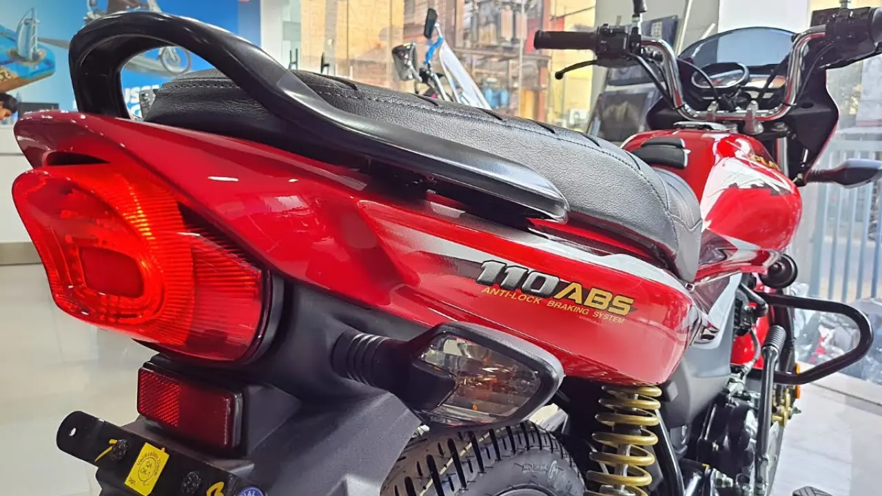 Bajaj Platina 110 Back Look