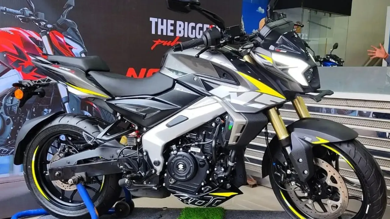 Bajaj Pulsar P-150