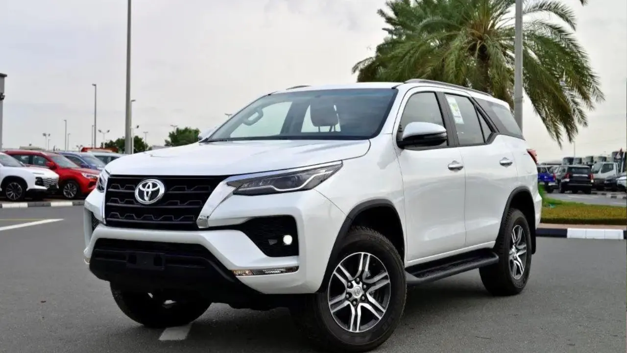 Toyota Fortuner 2024